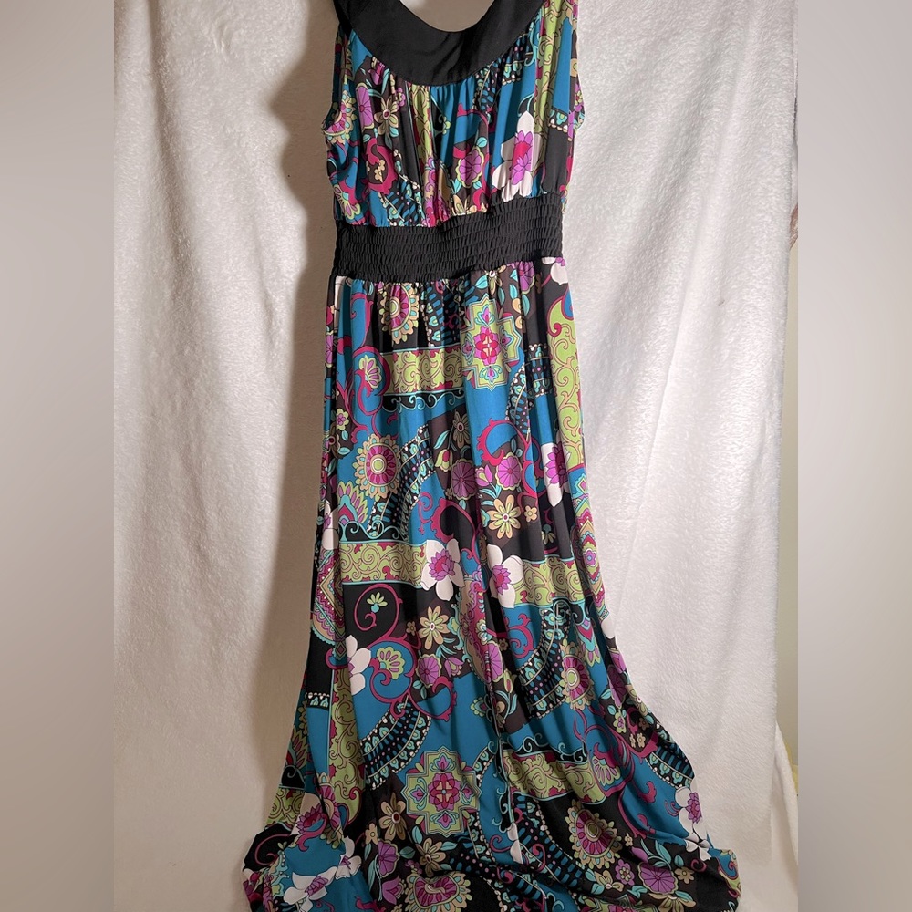 Women’s dress
